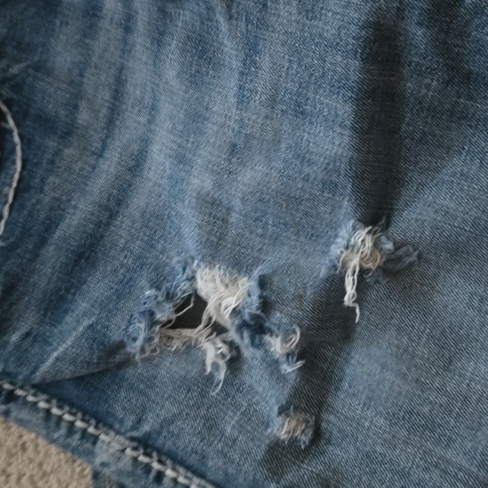 Jeans - Picture 7 of 9